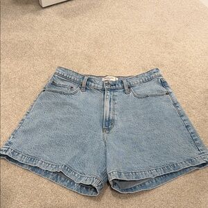 Abercrombie and fitch The dad short curve love